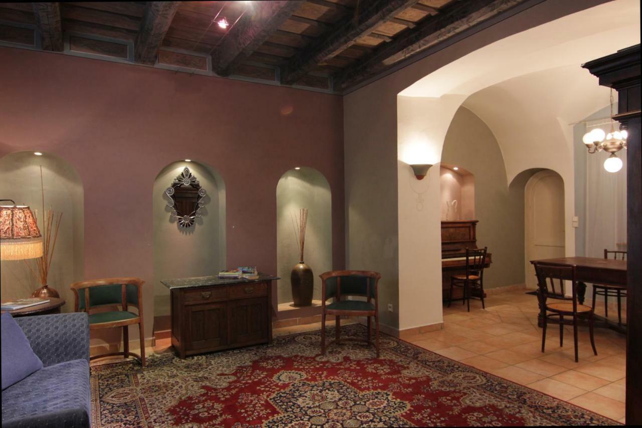 Apartamento Mala Strana 1